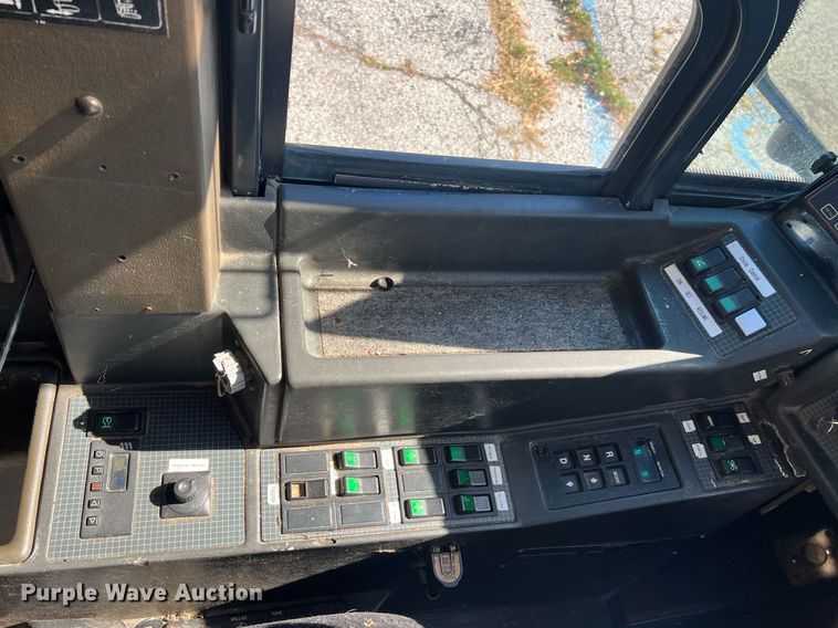 image for item NI9038 1998 Prevost  coach bus