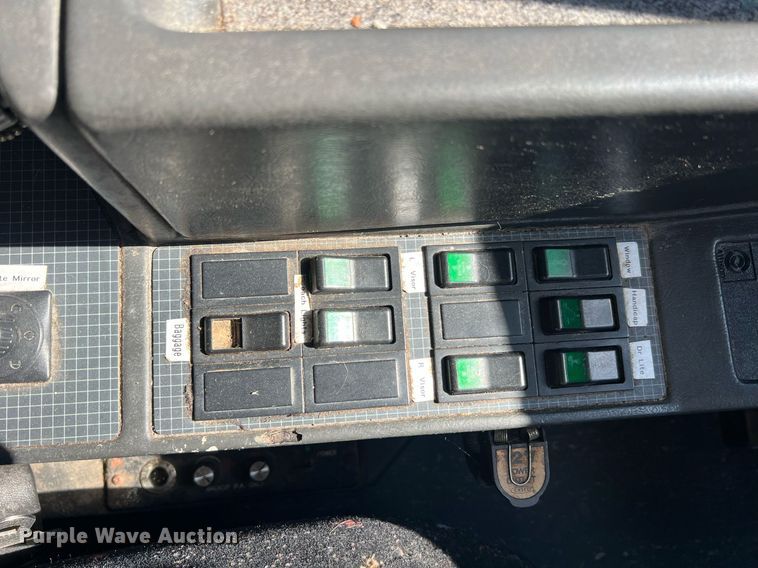 image for item NI9038 1998 Prevost  coach bus