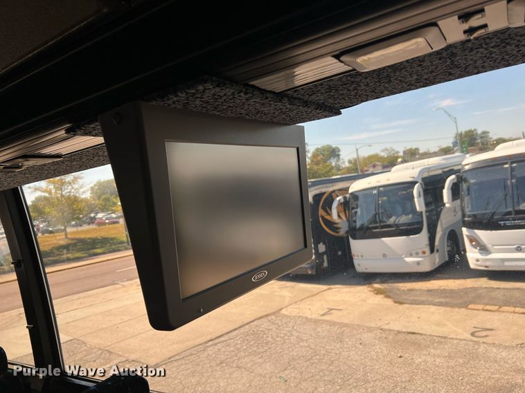 image for item NI9038 1998 Prevost  coach bus