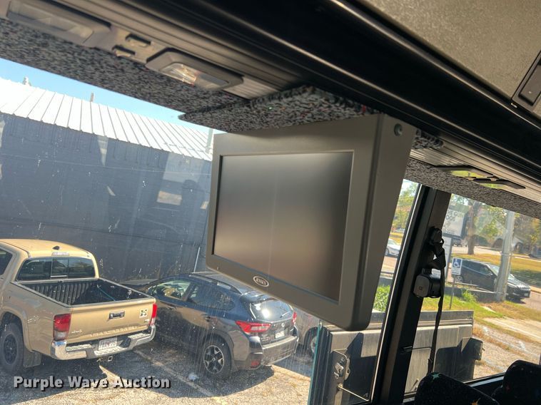 image for item NI9038 1998 Prevost  coach bus