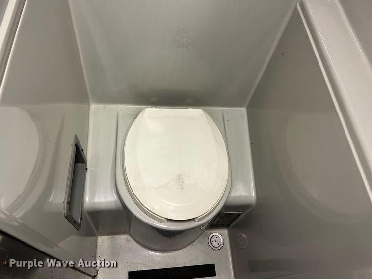 image for item NI9038 1998 Prevost  coach bus