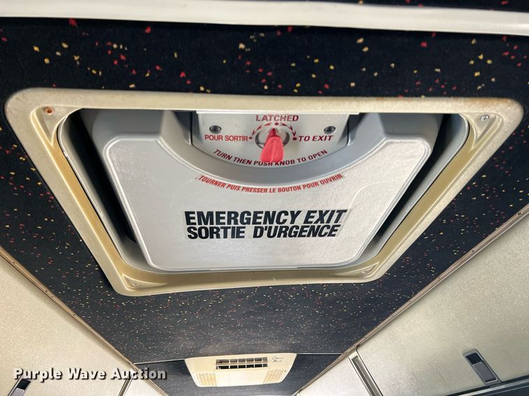 image for item NI9038 1998 Prevost  coach bus