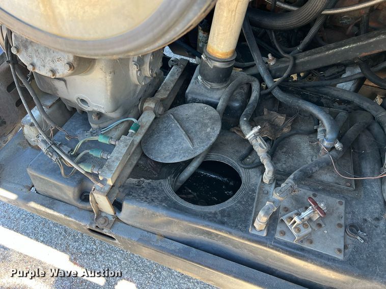 image for item NI9038 1998 Prevost  coach bus