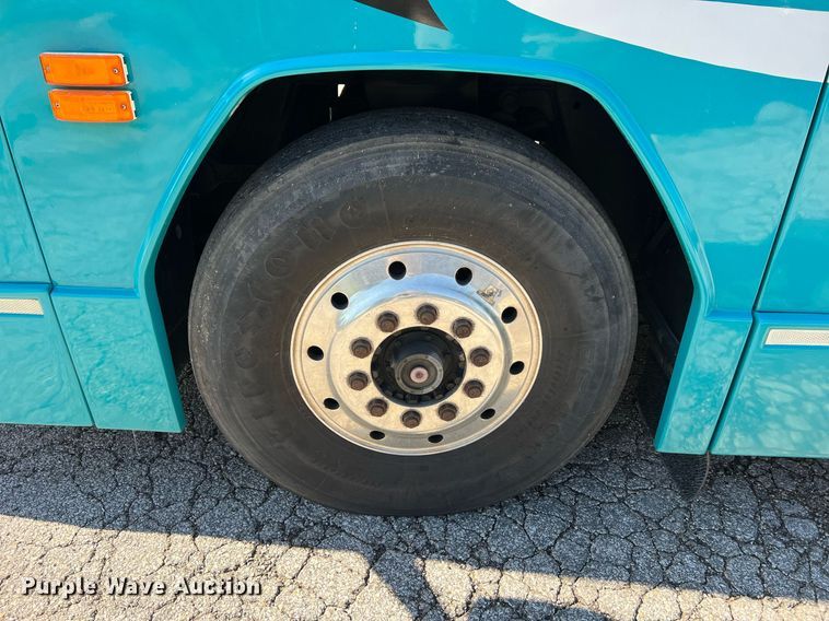 image for item NI9038 1998 Prevost  coach bus