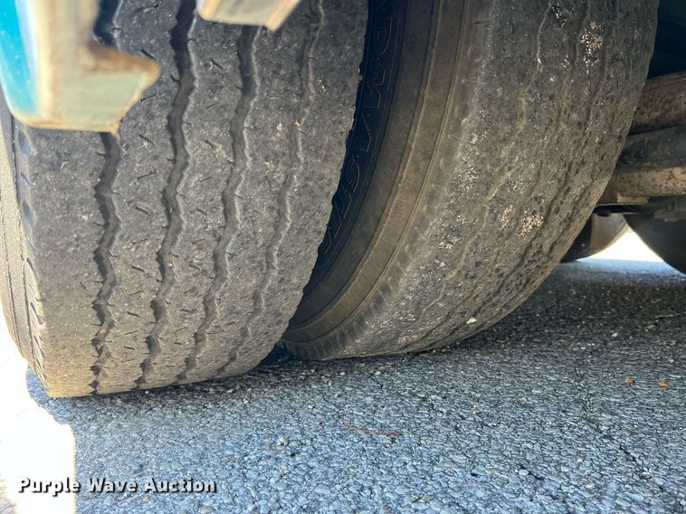 image for item NI9038 1998 Prevost  coach bus