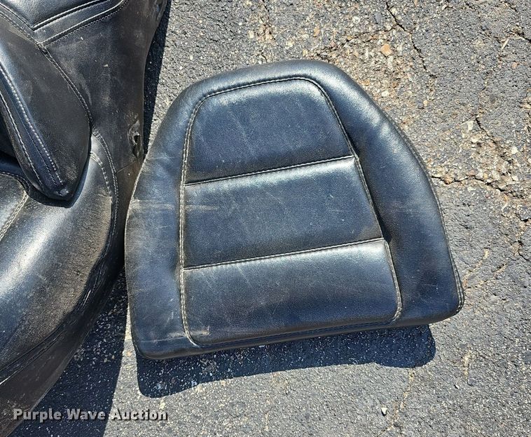 image for item NJ9842 1997 Honda Gold Wing Aspencade  motorcycle