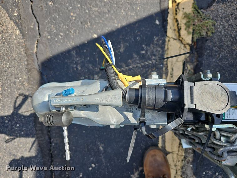 image for item NJ9843 2005 ShoreLand'r V-twin  motorcycle trailer