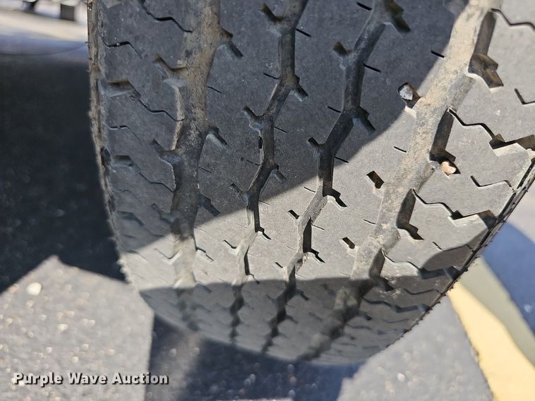 image for item NJ9843 2005 ShoreLand'r V-twin  motorcycle trailer