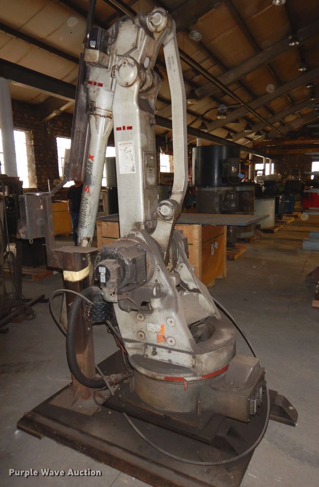 image for item NJ9862 1999 Motoman SK16MX  robotic welding arm system