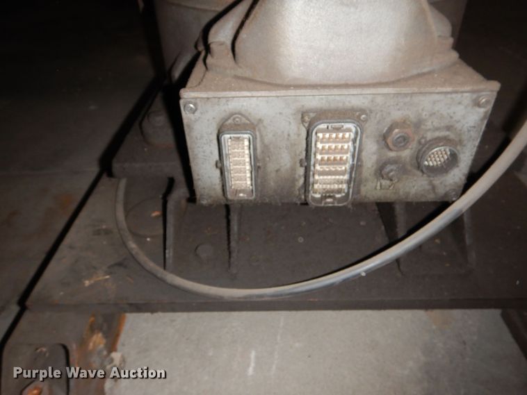 image for item NJ9862 1999 Motoman SK16MX  robotic welding arm system