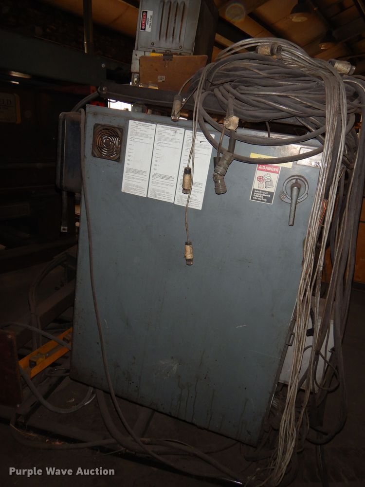 image for item NJ9862 1999 Motoman SK16MX  robotic welding arm system