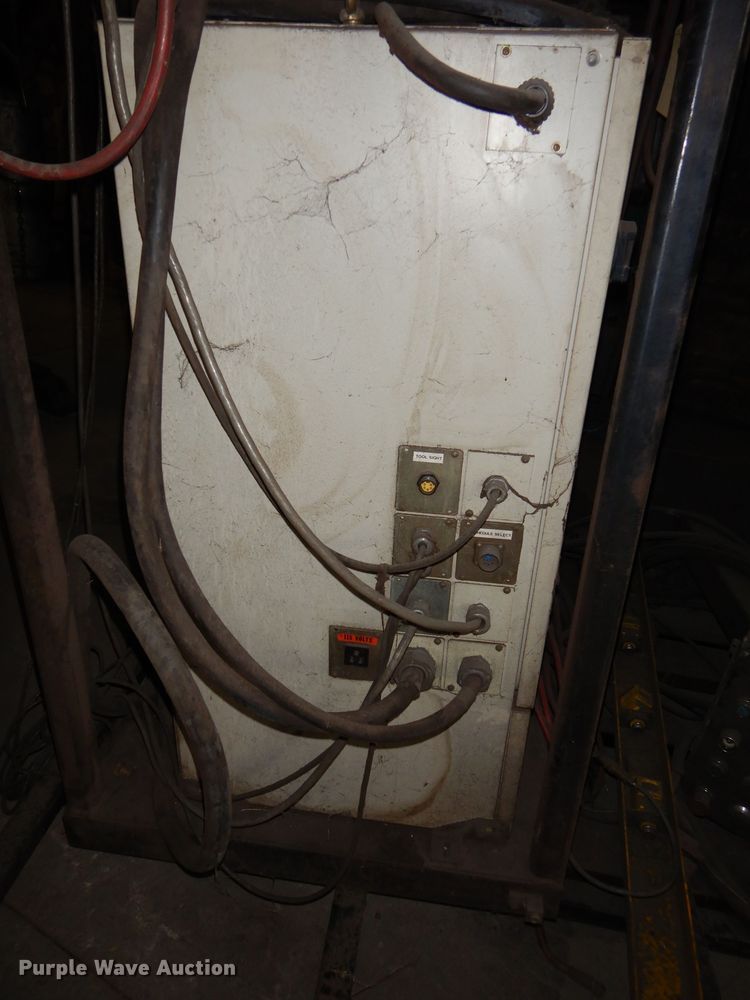 image for item NJ9862 1999 Motoman SK16MX  robotic welding arm system