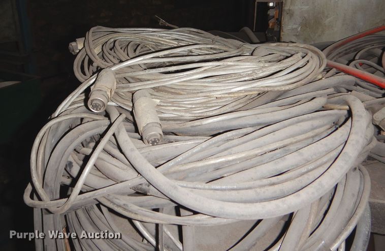 image for item NJ9862 1999 Motoman SK16MX  robotic welding arm system