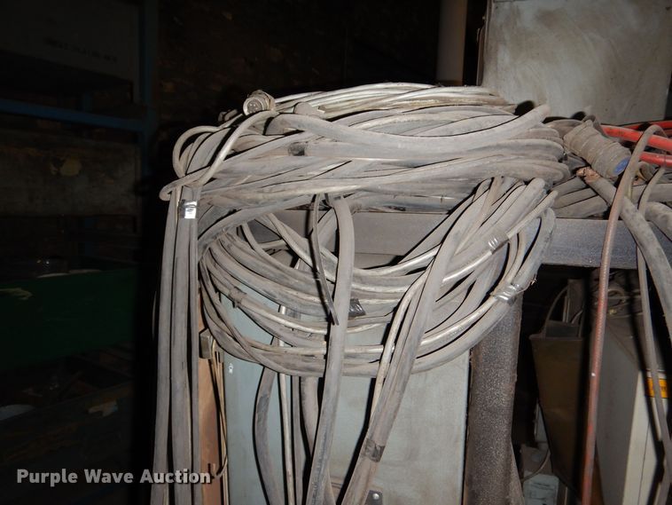 image for item NJ9862 1999 Motoman SK16MX  robotic welding arm system