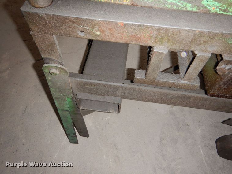 image for item NJ9863 Oster 502NE  pipe threader