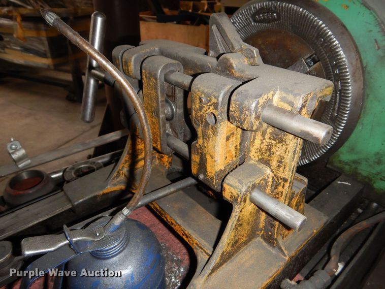 image for item NJ9863 Oster 502NE  pipe threader