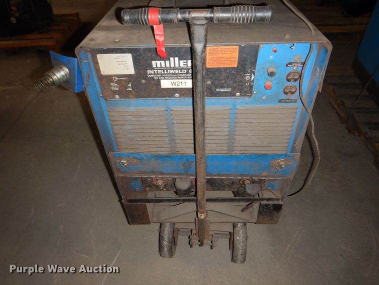 image for item NJ9865 Miller Intelliweld 650D  welder