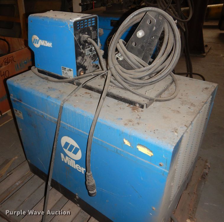 image for item NJ9866 Miller Deltaweld 451  welder