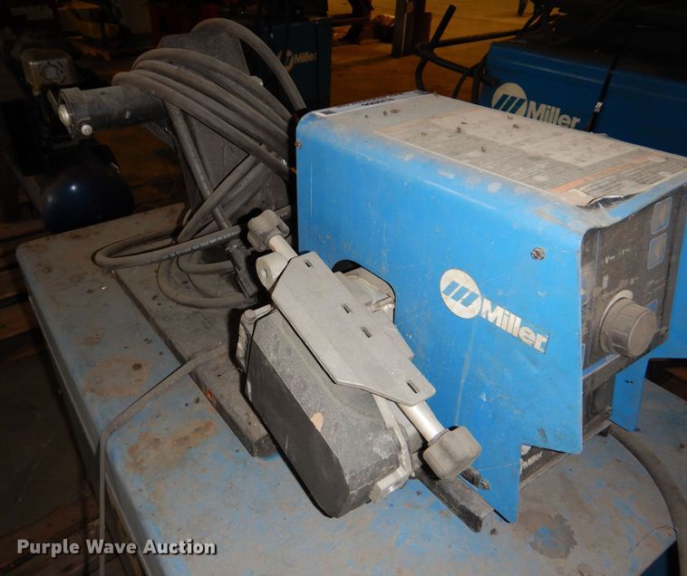 image for item NJ9866 Miller Deltaweld 451  welder