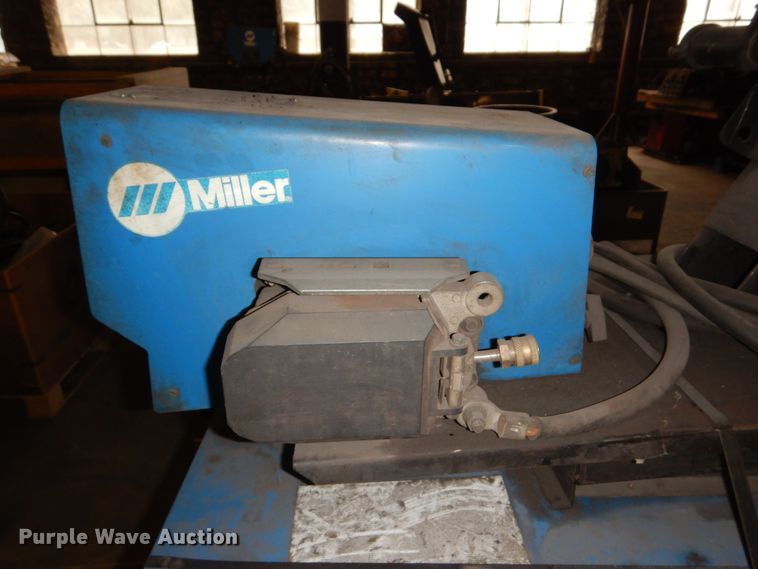 image for item NJ9867 Miller Deltaweld 452  welder