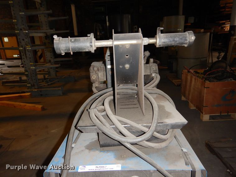 image for item NJ9867 Miller Deltaweld 452  welder