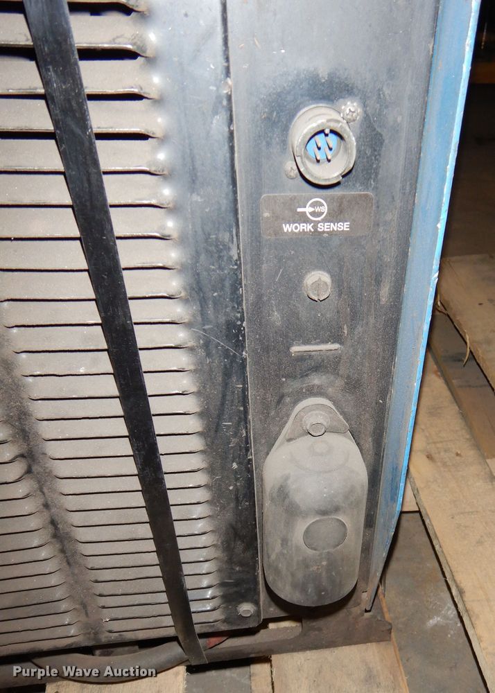 image for item NJ9868 Miller Axcess 450  welder