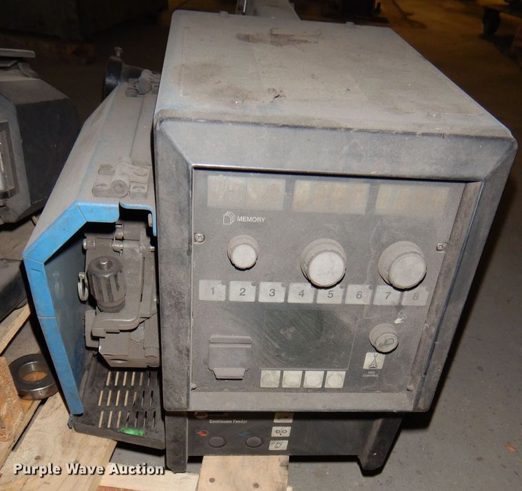 image for item NJ9871 Miller Axcess 450  welder