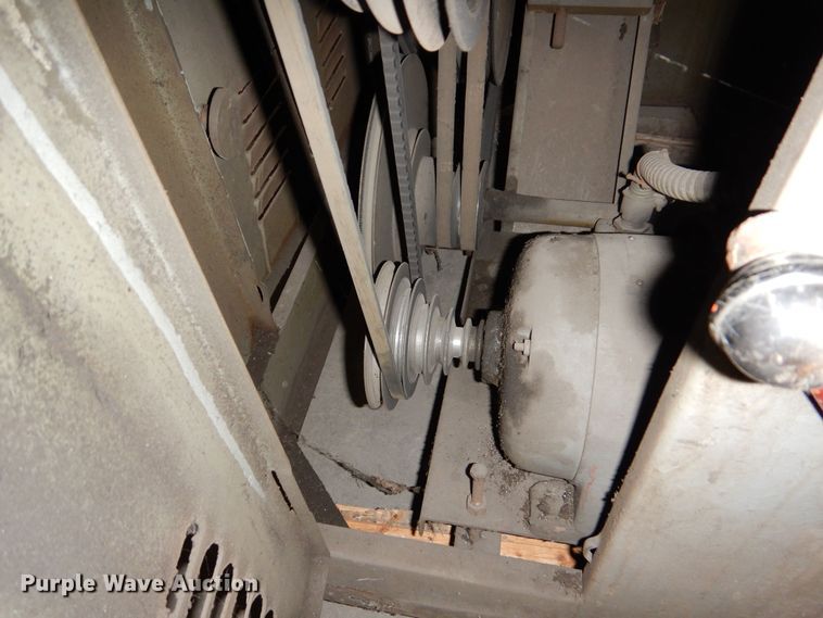 image for item NJ9872 Groban   bandsaw