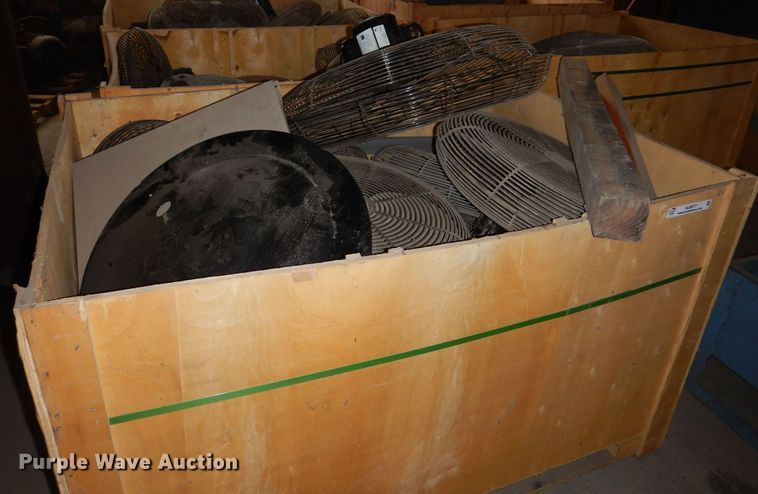 image for item NJ9877 Approximately 45 fans