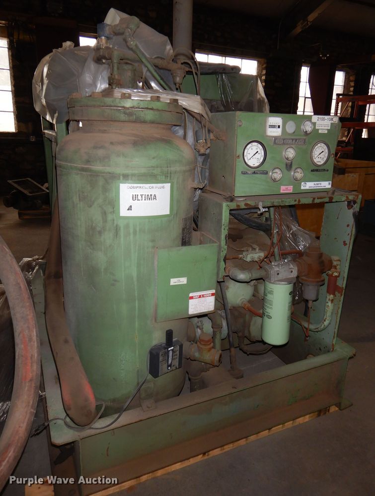 image for item NJ9878 Sullair 25100L  air compressor