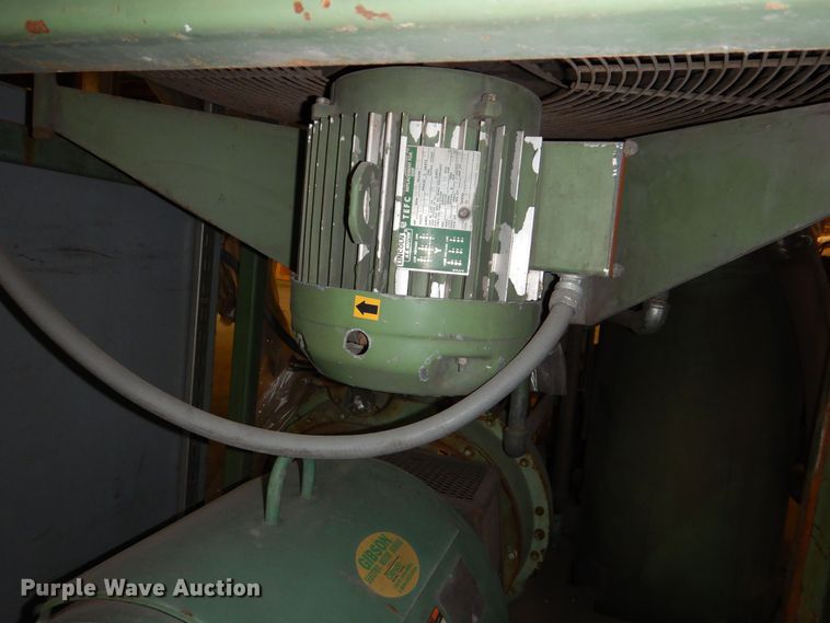 image for item NJ9878 Sullair 25100L  air compressor