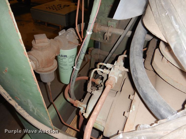 image for item NJ9878 Sullair 25100L  air compressor