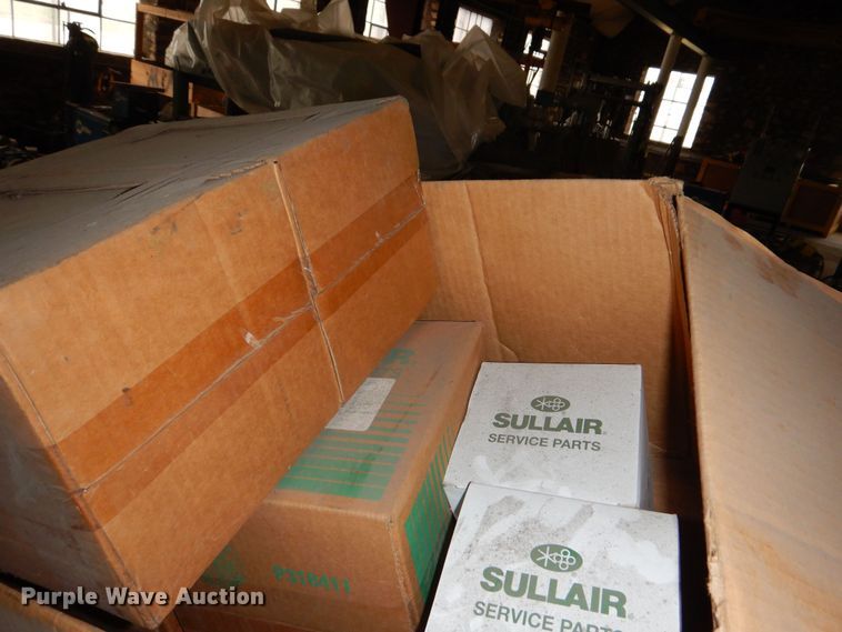 image for item NJ9878 Sullair 25100L  air compressor