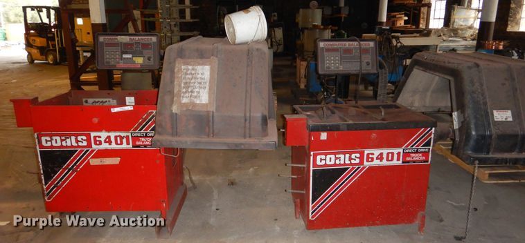 image for item NJ9879 (2) Coats 6401 wheel balancers