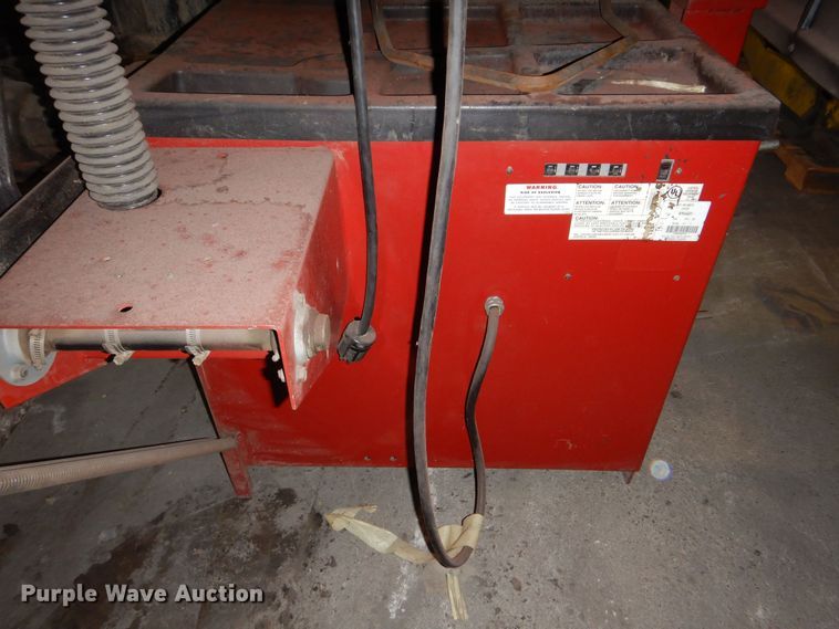 image for item NJ9879 (2) Coats 6401 wheel balancers