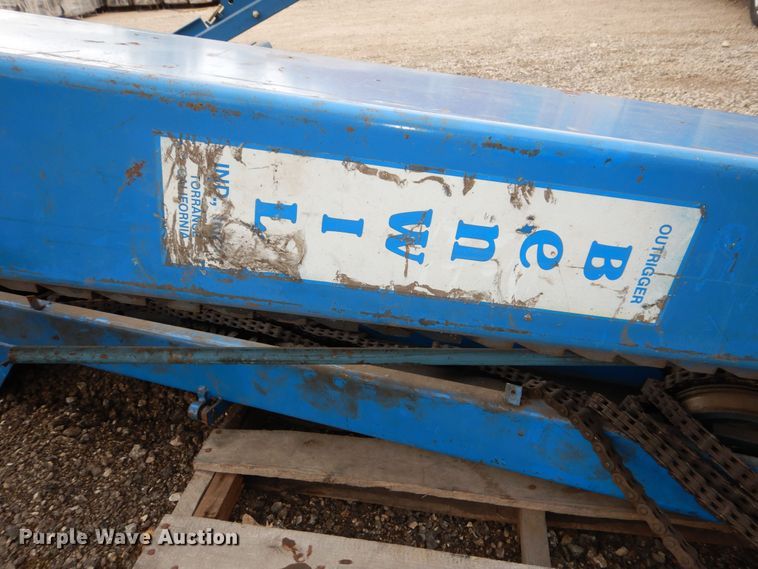 image for item NJ9883 Benwil  two post automotive lift