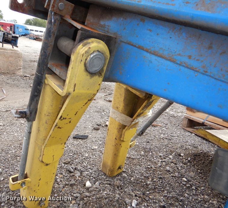 image for item NJ9883 Benwil  two post automotive lift