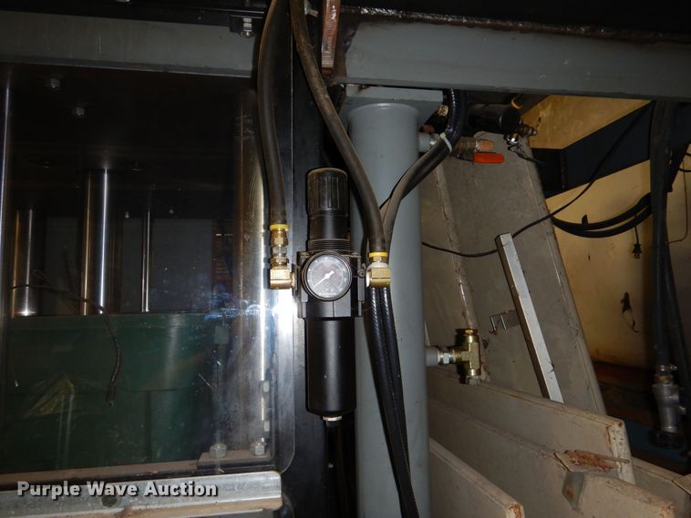 image for item NJ9884 Shop built hydraulic press