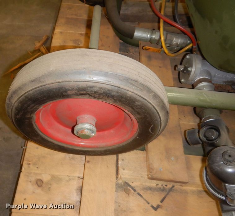 image for item NJ9885 2014 Hodge Clemco 2452  abrasive blasting machine