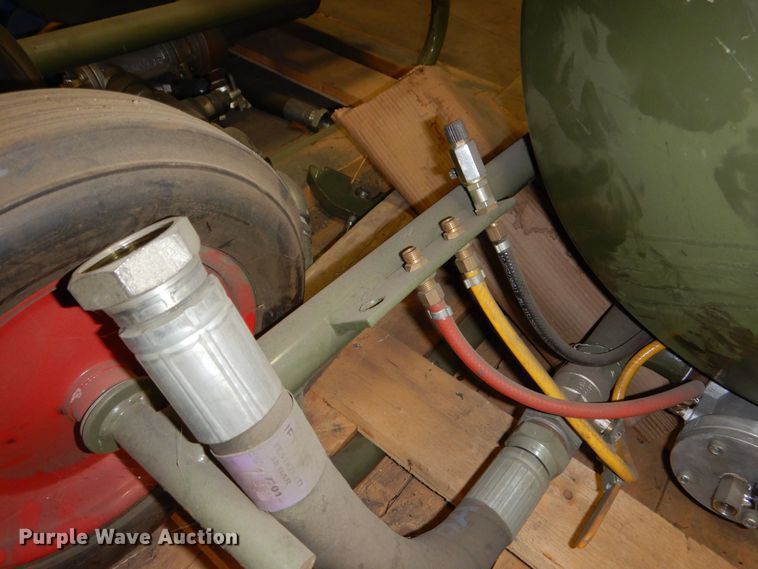 image for item NJ9885 2014 Hodge Clemco 2452  abrasive blasting machine