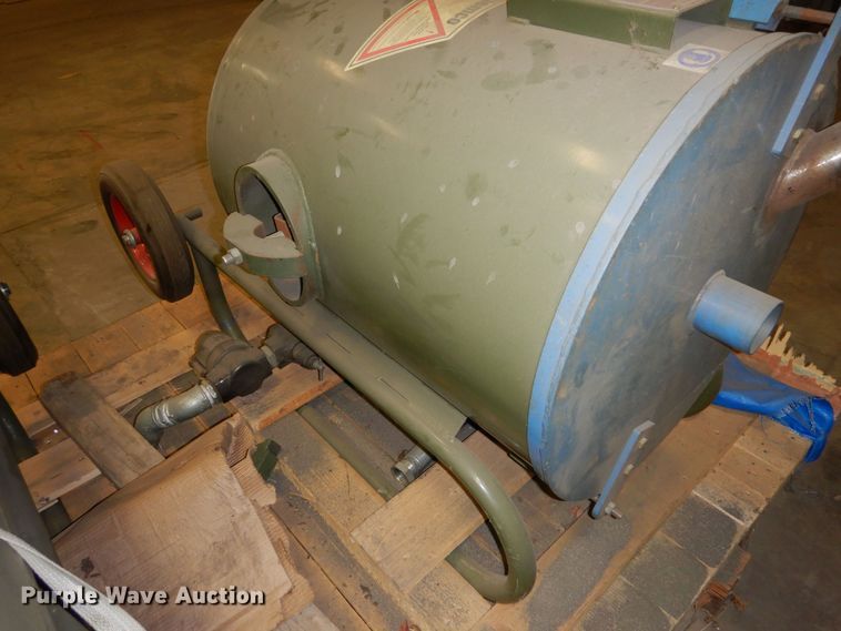 image for item NJ9886 2014 Hodge Clemco 2452  abrasive blasting machine