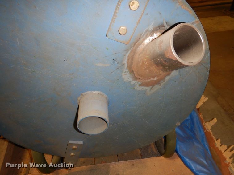 image for item NJ9886 2014 Hodge Clemco 2452  abrasive blasting machine