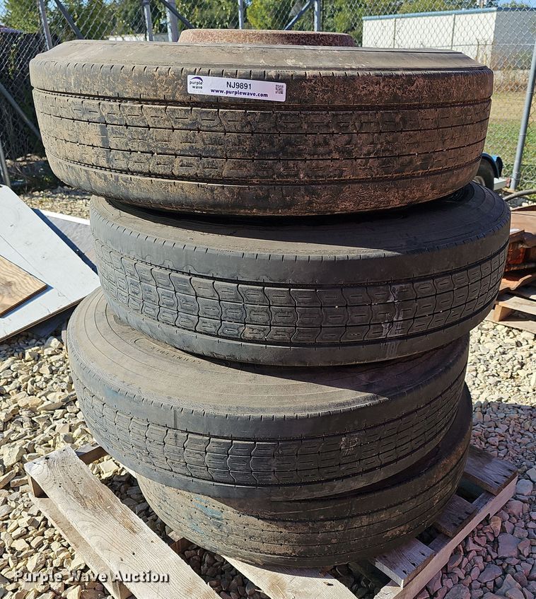 image for item NJ9891 (4) 295/75R22.5 tires and wheels