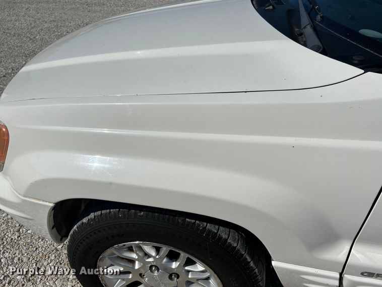 image for item NL9592 2002 Jeep Grand Cherokee Limited  SUV