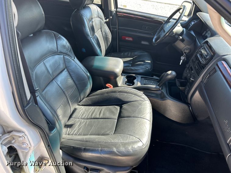 image for item NL9592 2002 Jeep Grand Cherokee Limited  SUV