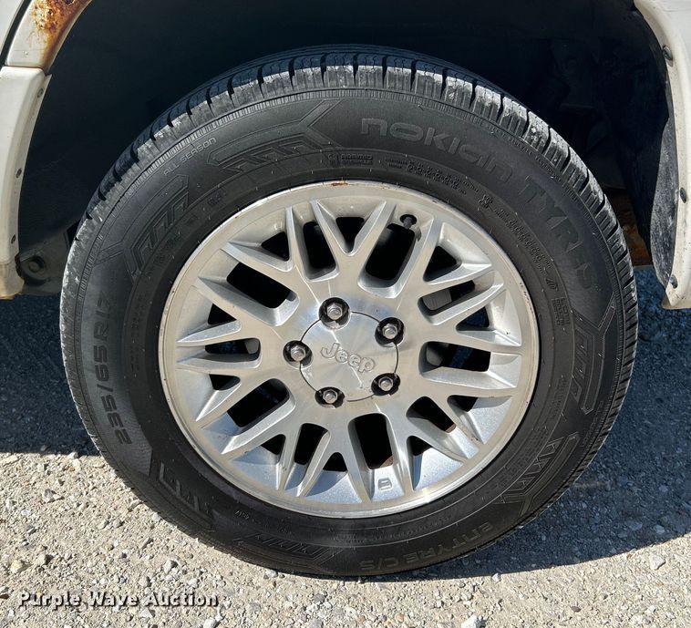 image for item NL9592 2002 Jeep Grand Cherokee Limited  SUV