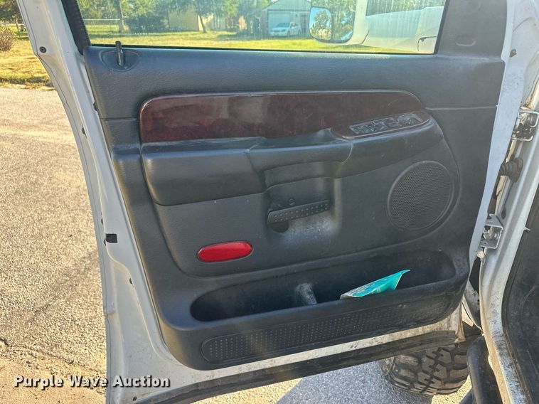 image for item NM9545 2003 Dodge Ram 2500  Quad Cab pickup truck