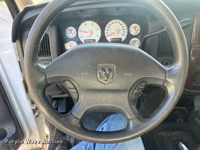 image for item NM9545 2003 Dodge Ram 2500  Quad Cab pickup truck