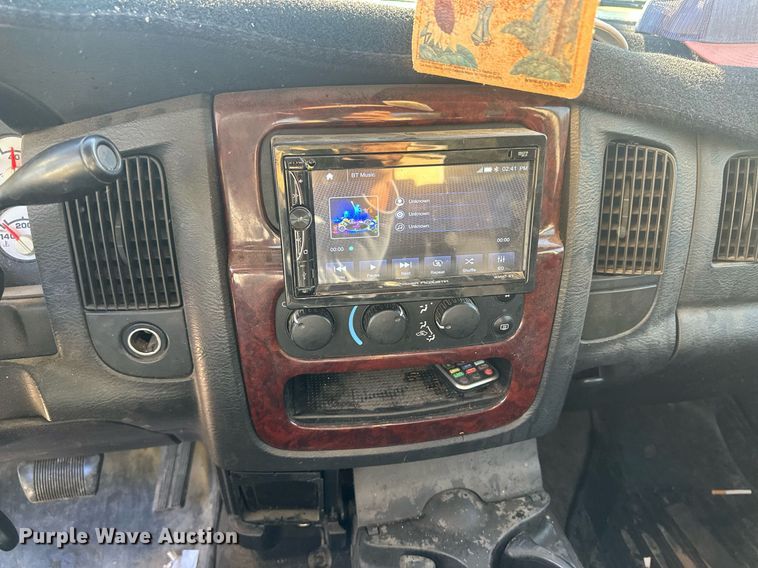 image for item NM9545 2003 Dodge Ram 2500  Quad Cab pickup truck