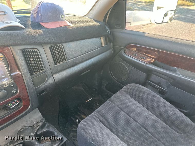 image for item NM9545 2003 Dodge Ram 2500  Quad Cab pickup truck